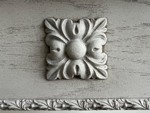 decor.JPG