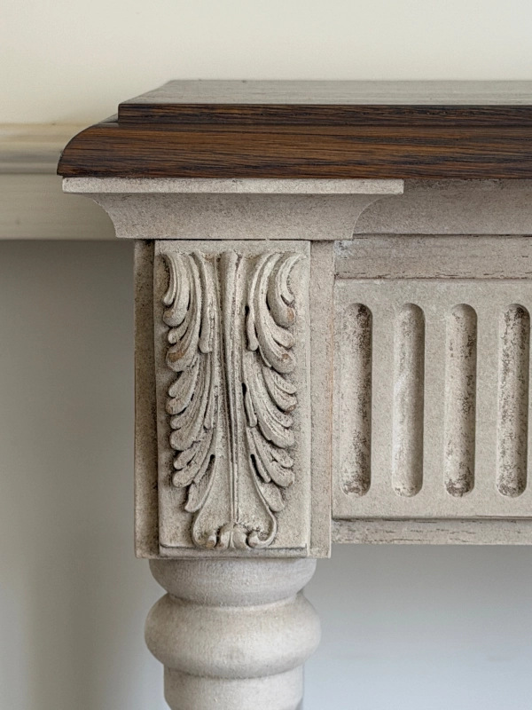 capitel_detail.JPG